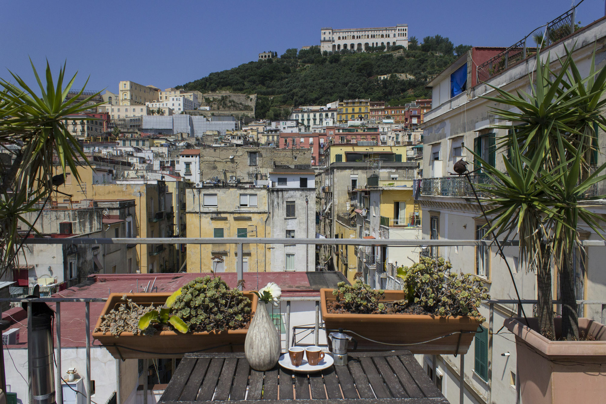 فندق Sui Tetti Di Napoli المظهر الخارجي الصورة